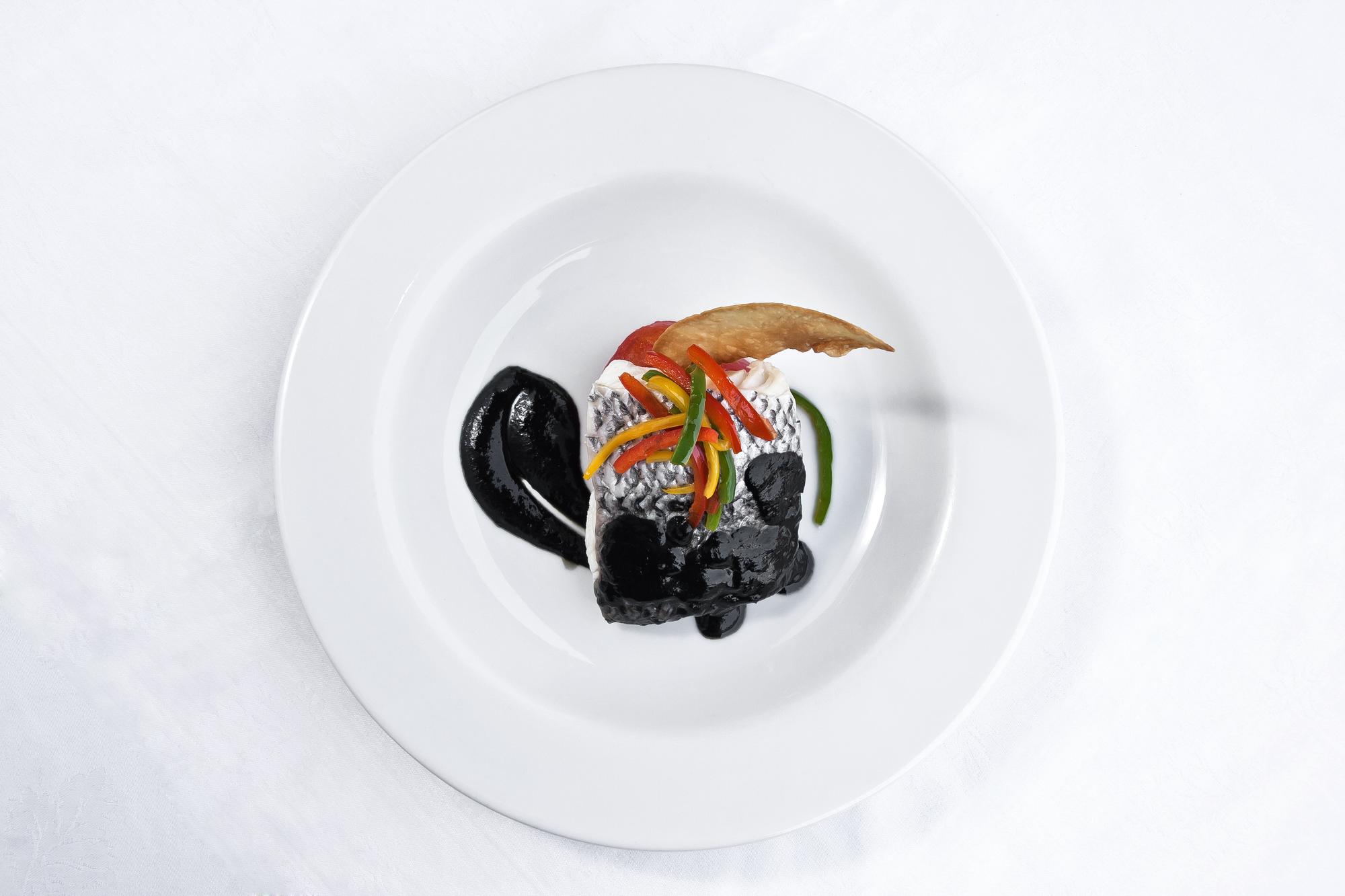 Duża stylizowana fotografia fine dining